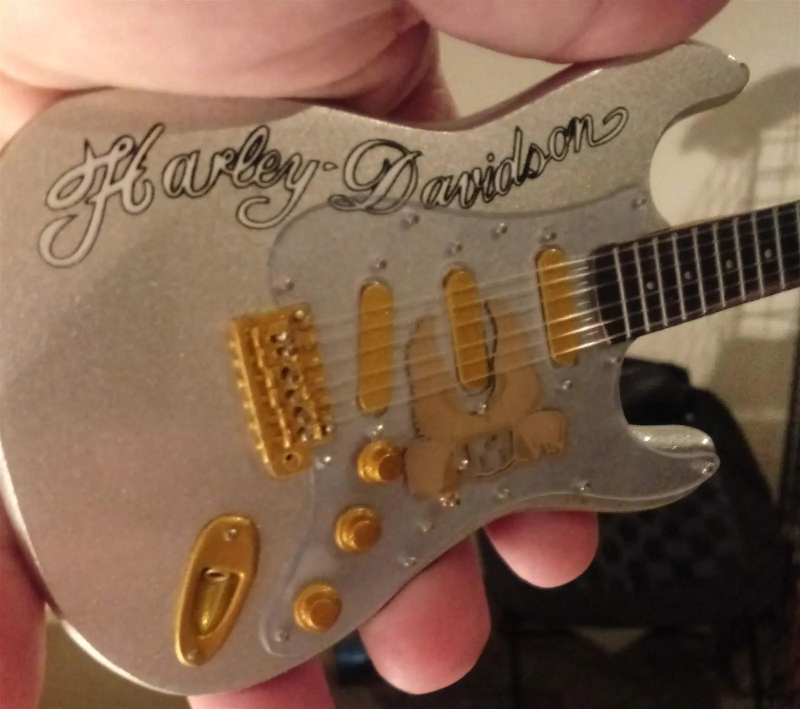 New Harley Davidson Custom Fender Strat Miniature Replica Guitar - 1:4 Scale, Resin Construction, Metal Tuning Keys, High-Quality Collectible Figurine, Resins, Amazing Quality