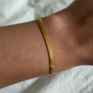 EVRY JEWELS Gold or Silver Plated Women's Hypoallergenic Shining Snake Bracelet