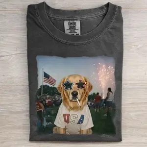 Funny Golden Retriever USA Patriotic T-shirt, Vintage 90s Dog Meme Graphic Tee, Animal Lover Shirt, Unisex Casual Streetwear, Gift for Men and Women