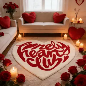 Heart-shaped plush rug, 1PC romantic Valentine's Day Love Pattern mat, Lonely Heart Club bedside carpet, soft and comfortable home mat, romantic decor rug, suitable for bedrooms, living rooms, bathroom, indoor love-themed decor,Valentine's Day gift