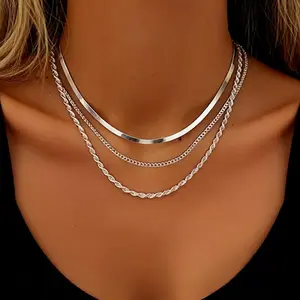 Stainless Steel Golden Stacked Necklaces, Anti-fade, Simple and Elegant, Fashionable Women's Necklaces for Daily Wear or Parties, Jewelry Accessories, Are Exquisite Gifts for Women.
