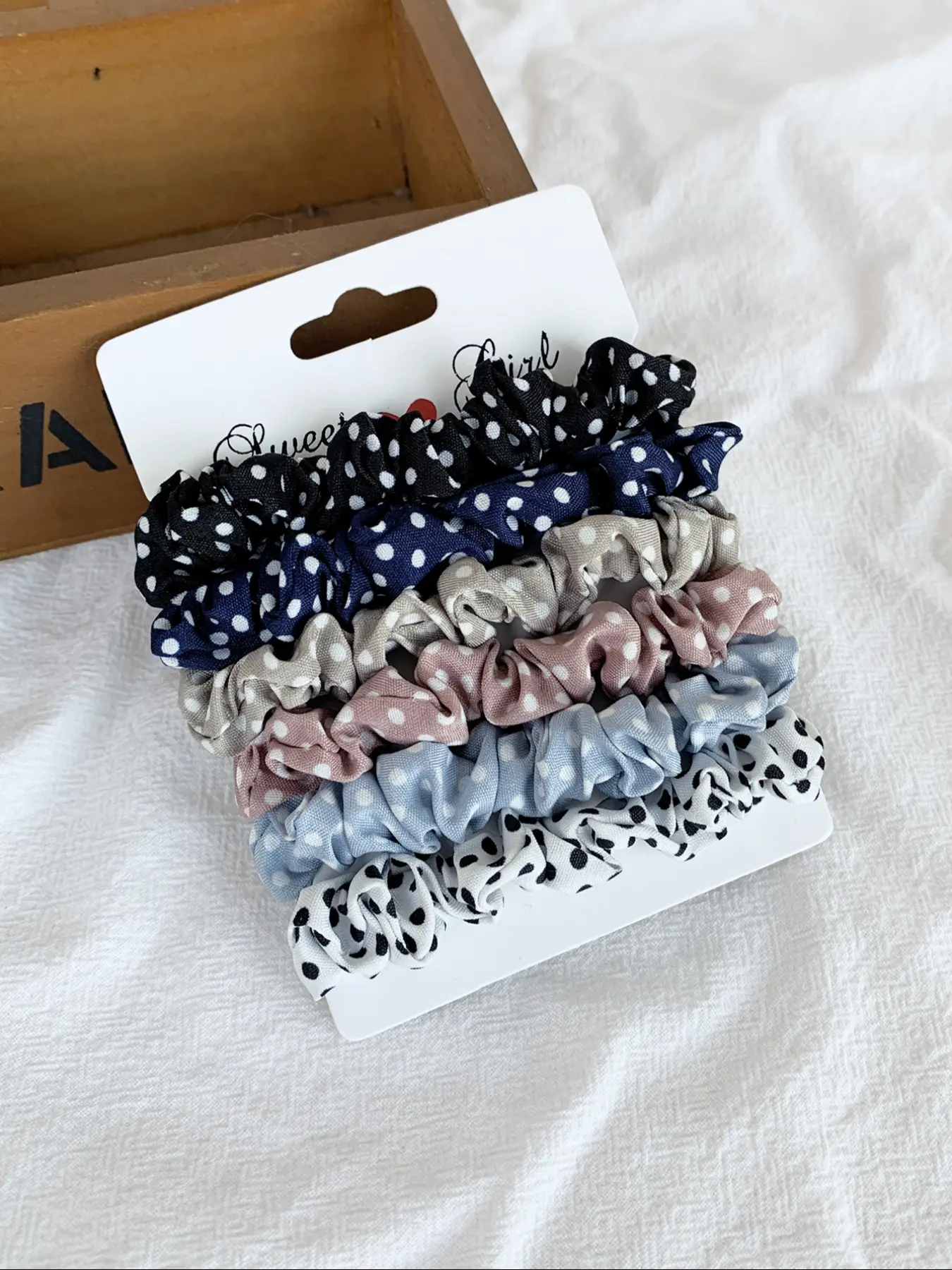 6pcs retro Vintage polka dot satin small intestine hair tie set, Scrunchies, Morandi color system, Blend Beautifully, non-damaging hair, basic and versatile hair tie, daily styling must-have Essential hair accessories, Ponytail Accessories