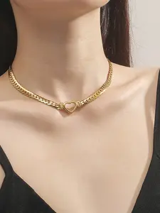 18K gold-plated stainless steel Cuban heart pendant necklace, an elegant lady's jewelry gift, a fashionable accessory, suitable for daily wear and special occasions, Heart Shaped Necklace
