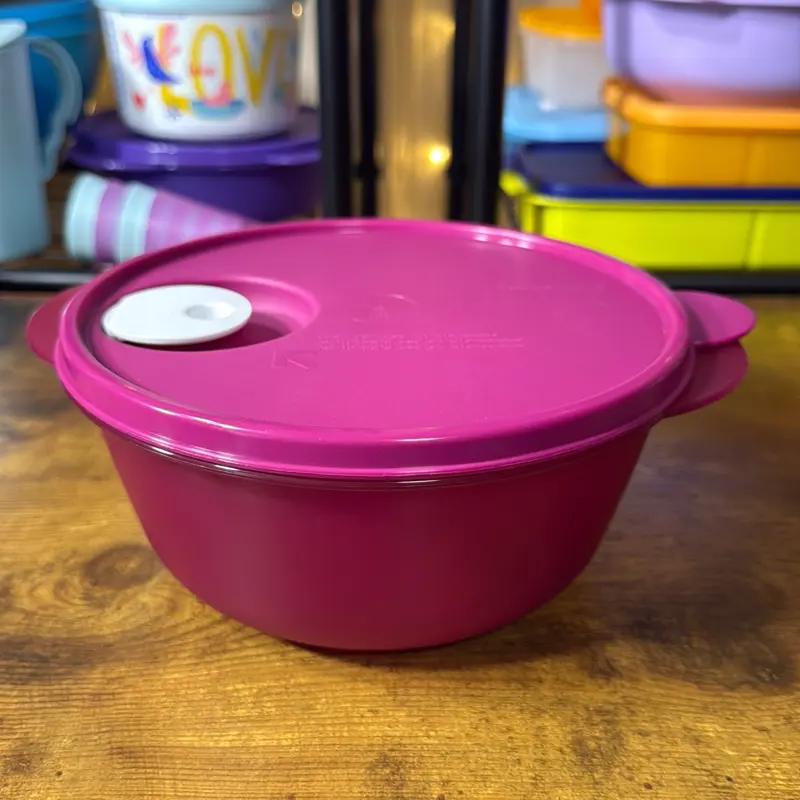 Tupperware 1.3L Cristal Flash Round Burgundy