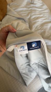 product review image from Melissa | Hair Loss Specialist 1