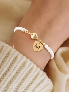 Heart-Shaped Letter Pendant Bracelet, Vintage Classic Love Magnet, Faux Pearl Beaded Jewelry, Elegant Women's Accessory, All Seasons