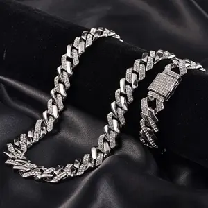 Hip-hop diamond-encrusted Cuban necklace, street fashion, unisex, versatile, high-end Cuban chain