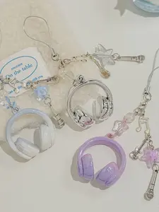 Music Theme Earphone Chain, Keychain/bag Charm, Guitar Note Microphone Design, Unique Keyring for Music Lovers, Perfect Birthday Gift