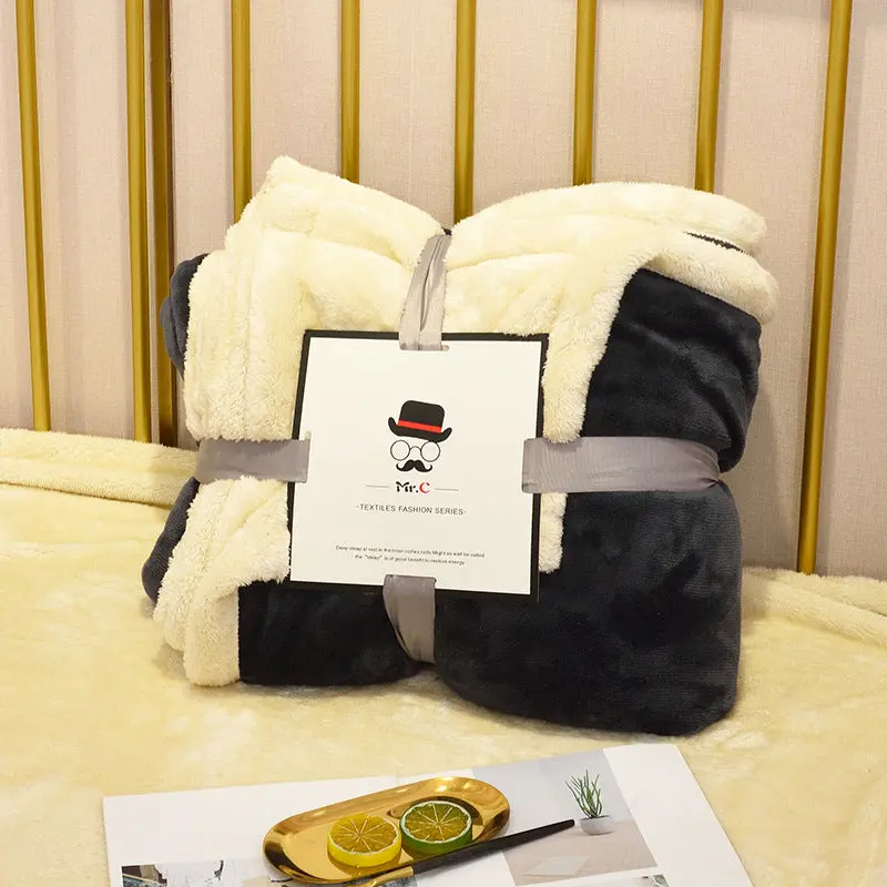 Double-Sided Flannel & Lamb Fleece Throw Blanket – Plush Plaid Sofa & Bed Throw