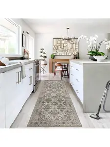 Brown-5*7 feet Vintage Rug Irregular Medallion Area Rug Ultra-Thin Non Slip Floral Print Indoor Mat For Living Room Dining Room Bedroom Farmhouse