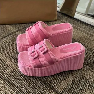 Fashionable and classic new pink and black wedge heel thick soled slippers