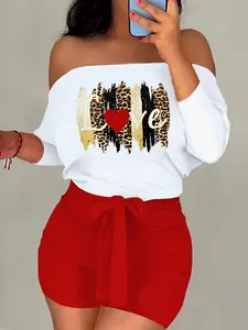 Women's Lip Print Off Shoulder Knit Crop Top & Skinny Shorts Fitted Two-piece Set, Casual Fashion Top & Shorts for Daily Wear, Ladies Clothes for All Seasons, Clothing