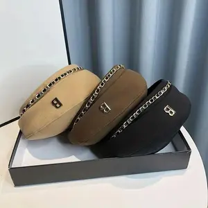 Elegant British Style Beret, Lightweight Vintage Newsboy Hat with Chain Accent, Soft Comfortable for Women, Perfect for Casual Outings Travel Streetwear Daily Fashion