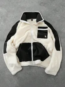 This men's casual fleece jacket, Casual zipper coat, is made from warm and comfortable fabric, features practical pockets and a zipper closure, perfect for everyday casual wear