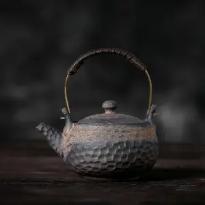 Stoneware Hammer Loop-handled Teapot Handmade Japanese Style Retro Tea Pot Ceramic  Ceramic Tea Pot Traditional Chinese Tea Set