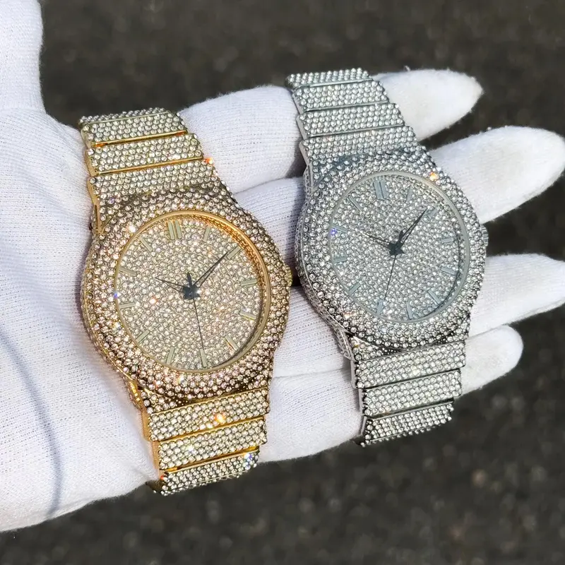 MaxBling81 Men's 46mm Round Luxury Quartz Watch - Elegant Alloy Metal Design, Iced Out Rhinestones, Diamond Bezel, Clasp Closure, Waterproof Stylish Watch Fashion Accessory