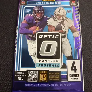 2025 Donruss Optic Football Retail Pack (4 Cards)
