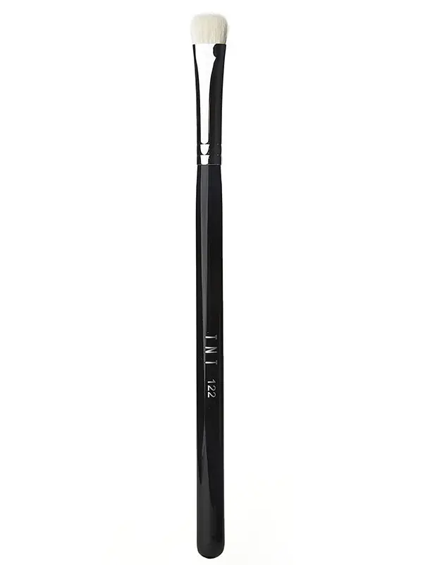 122 Firm Shadow Brush