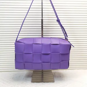 Pre-owned Clafskin Shoulder Bags Bottega Veneta Brick Cassette Shoulder Bag Maxi Intrecciato Leather