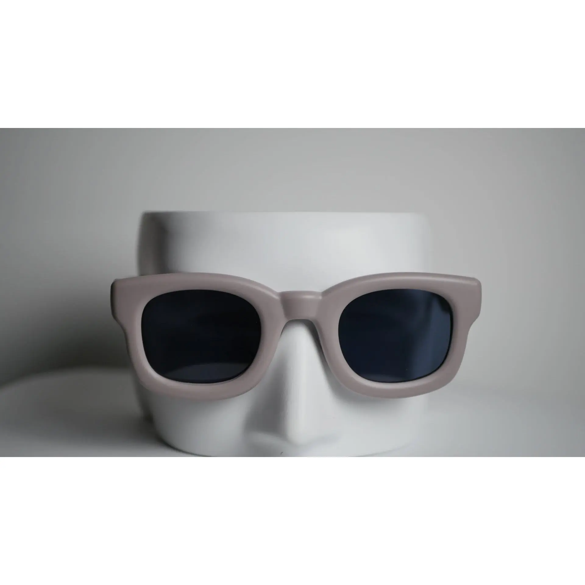 Shyla Evergreen Bold Frame Sunglasses Matte Olive Green Acetate UV400 Protection Chunky Rectangular Lenses Stylish Comfortable