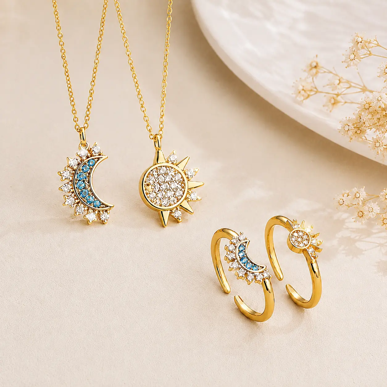 Golden Sun Moon Matching Jewelry Set for Best Friends Couple BFF, Dainty Zircon Sun Moon Pendant Necklaces & Open Adjustable Rings, Accessories for Women, Freak Gifts for Her for Birthday Anniversary Friendship Gift
