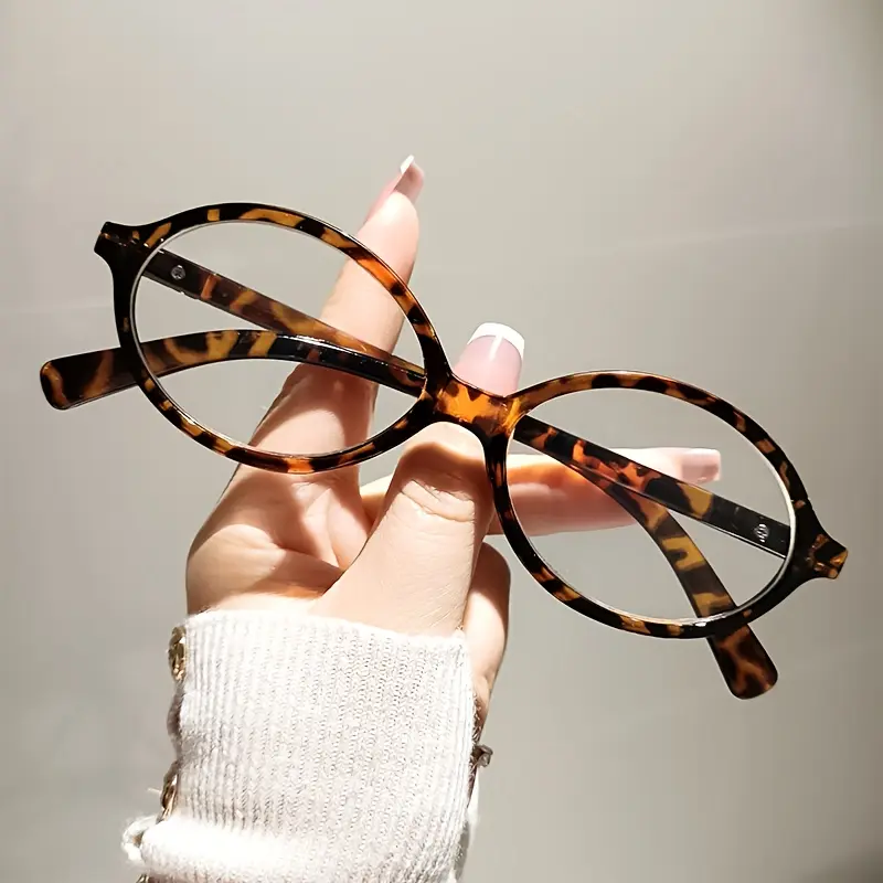 Women's Oval Reading Eyeglasses - Vintage Acetate Leopard & Black Frame, Eyeglass Design, Lightweight Retro Blue Light Glasses for Presbyopia, Indoor/Outdoor Use