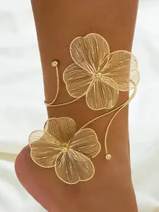 Elegant Hollow 3D Floral Anklet, Adjustable Size, Personalized Fashion Accessory, Perfect Gift for Festive Parties, Bohemian Style Jewelry