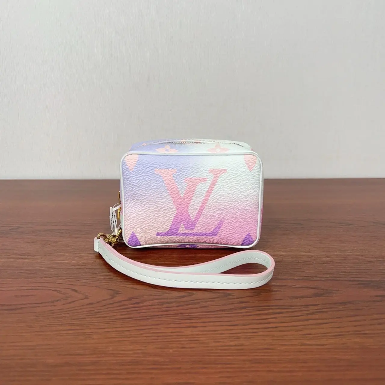 Pre-owned Louis Vuitton PVC Small Leather Goods Monogram Sunrise Wapity Case Clutches Wallet qiqimq152