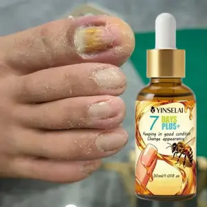 95% Bee Venom Nail Essence Liquid, Nail Serum, 24-Hour Care, Thickening, Even Color, Damaged Nails, Contains Ginger Juice, Single Item