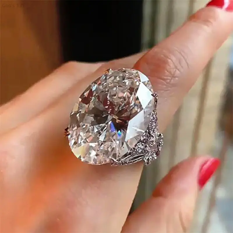 Women's Elegant Minimalist Butterfly-Inlaid Artificial Zircon Ring - Oversized Oval Stone Band, Exquisite Look Costume Jewelry for Dating, Wedding Outfits, Cubic Zirconia, Rings For Women, Artificial Zircon Rings
