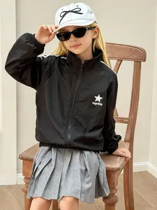 Girls' Sporty Windbreaker, Zipper Jacket, Windproof Sports Shirt, Star Print Top, Stylish Casual Jackets Outdoor Wear for Kids
