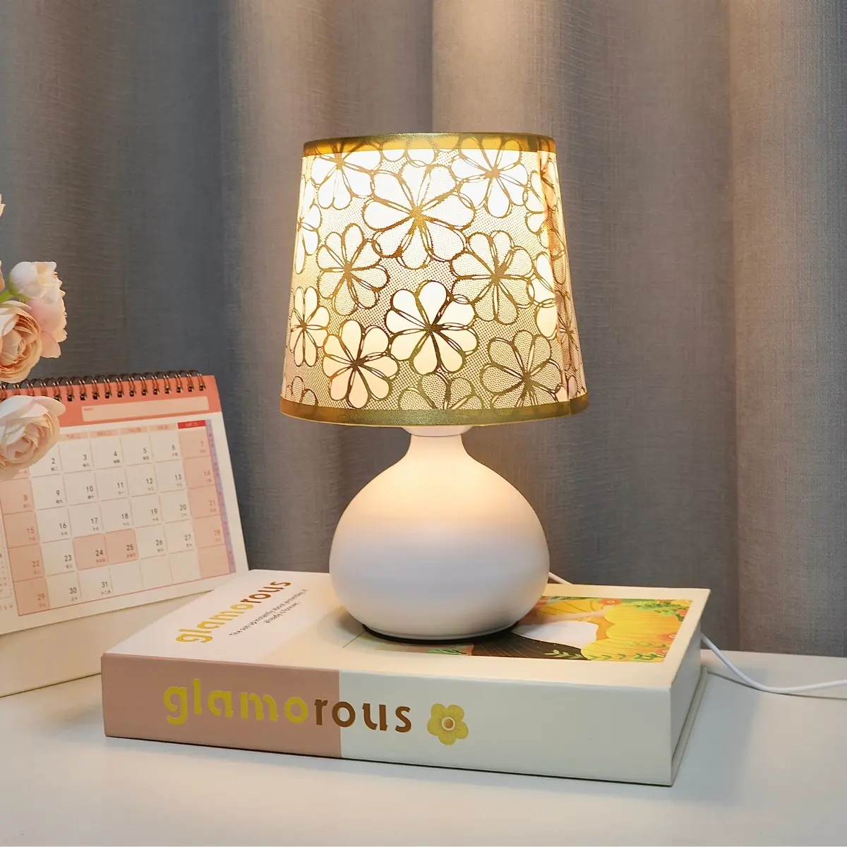 Floral Pattern Fabric Table Lamp, USB Powered Creative Desk Lamp, Decorative Night Light for Bedroom, Living Room, Home Decor, Home Decoration Lamp, Nightlight For Bedroom, Led Table Lamp, Flower Design Lamp, Aesthetic Table Lamp