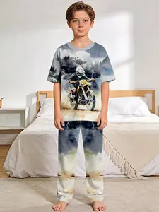 Thunderbolt Off-Road Motorcycle Dynamic 2-Piece Set: Boys' Digital Print Short-Sleeve Pajamas with Long Sleep Pants, made of flame-retardant fabric. A stylish, trendy, casual, comfortable and soft pajama set, suitable for sleeping and home leisure. 100% p
