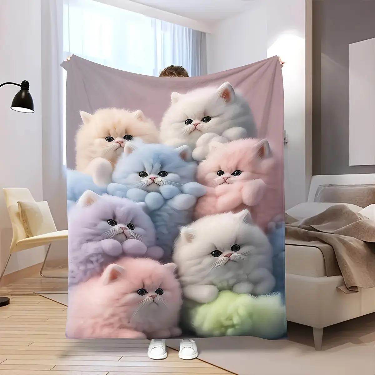 1 cute cat flannel blanket for lunch break, office camping, home decoration