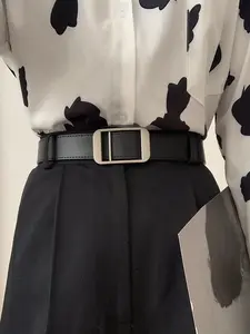 Women's Solid Color Buckle Belt, Fashion No-hole Buckle Pu Leather Belt for Daily Clothing Decor, Trendy Adjustable Belt for Birthday Gift