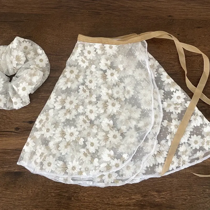 White and Gold Daisies, Ballet Skirt
