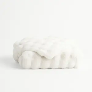 Dreame Double-Layer Large Rabbit Fur Blanket, Thickened Material, Soft and Comfortable for Summer Office Use, Ideal for Double Beds, Providing a Cozy Experience Does not apply
