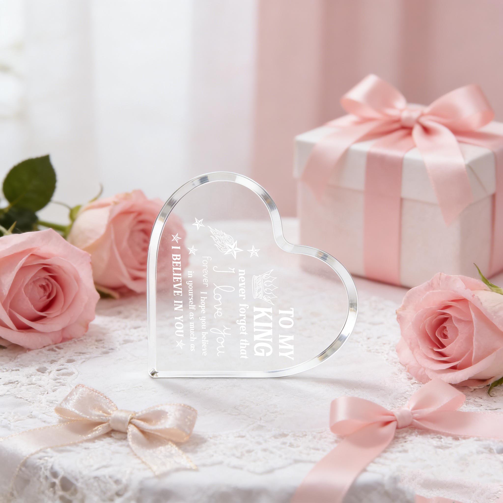 Heart Shaped Acrylic Plaque for Him, To My King I Love You Engraved Acrylic Decor, Anniversary Valentine's Day Gifts for Boyfriend Husband, Romantic Birthday Gifts for Men, Home Office Desk Decor
