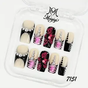 .DP.7151.High-end 3D Carved Wearable Nails