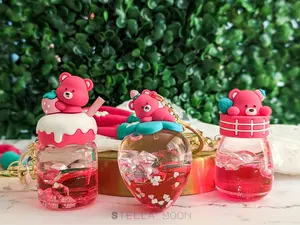 Strawberry Bear Float Liquid Keychain, Fruit Bunny Rabbit Key Ring Accessory, Kawaii Flower Fidget Shaker, Cute Milk Pink Anxiety Toy, Daisy cute keychain