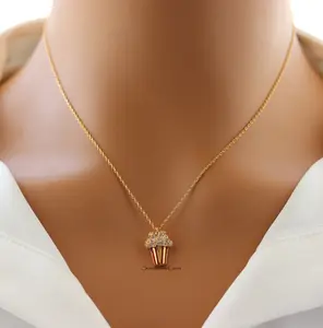 18K Gold Plated Sparkly Popcorn Pendant Necklace – Fun and Playful Jewelry for Movie Lovers and Snack Fans