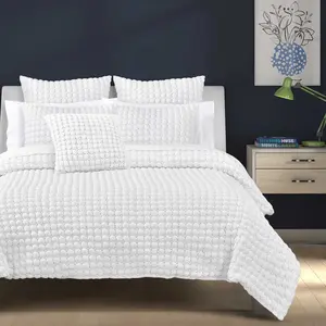 Cloud Puff White 3 Piece Quilt Set