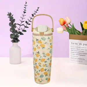 Lemon Garden Insulated Water Bottle with Portable Handle - 900ml Floral Thermal Tumbler