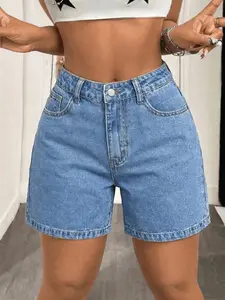 Women's Straight Leg Denim Shorts, Jean, Vintage Comfort Fit, Summer Essential, Versatile Fashion, Slimming Effect, Long Legs Look