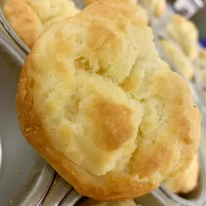 Cheese Biscuits 4-Pk - Gluten Free