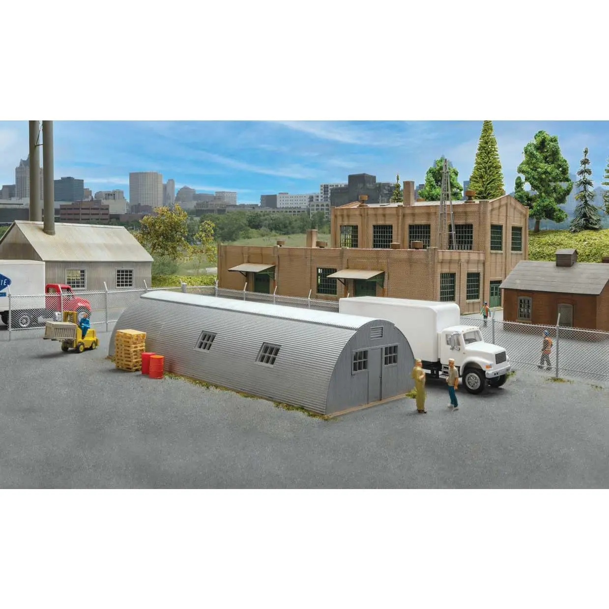 Walthers Cornerstone 933-3560 Quonset Hut - Kit - 6-9/16 x 2-3/4 x 1-3/ ...