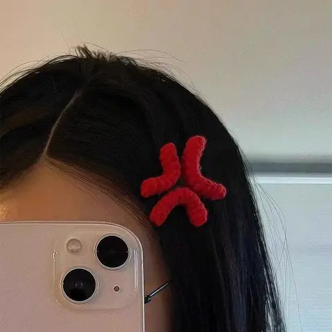 Cute Plush Angry Expression Hair Clip, Simple Fashionable Hair Accessory for Women and Girls, Minimalist Headwear for Thick Hair, Barrettes and Hair Clips, Fun Hair Clips, Cute Hair Accessories, Super Cute
