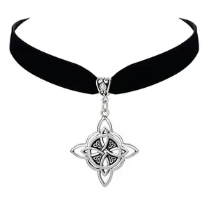 YZMOXNL Witch Knot Choker Necklace Gothic Celtic Knot Choker Black Velvet Trinity Triquetra Pendant Necklace Wiccan Jewelry for Women Lucky Accessory