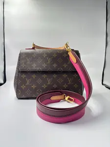 Pre-owned Louis Vuitton canvas Crossbody Bags Monogram Cluny PM【BF 12Z】