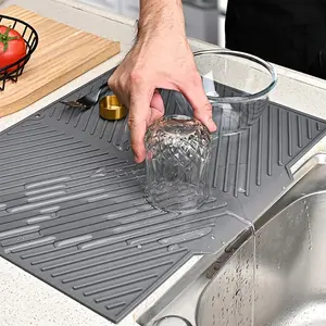 1pc Multifunctional Kitchen Drain Mat - Non-Slip, Quick-Dry, Heat-Resistant Rubber Mat for Dishes, Utensils & Cups - Grey, Water-Control Design for Countertop & Bar Use, Kitchen Drying Mat|Rubber Drain Mat|Rubber 100.00% Cover|Kitchenware